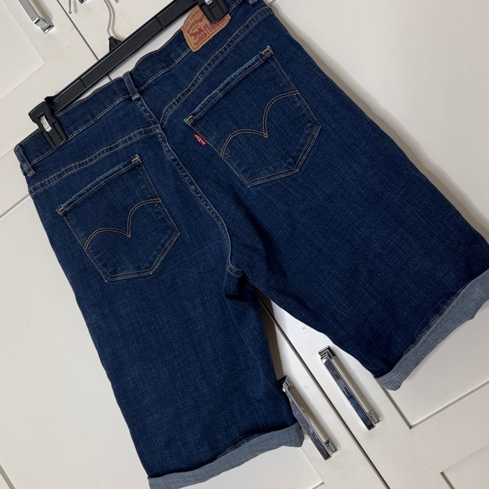 Levi’s Dark Blue Denim Classic Bermuda Shorts size 29 - Picture 9 of 9